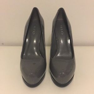 4” Grey Aldo Pumps